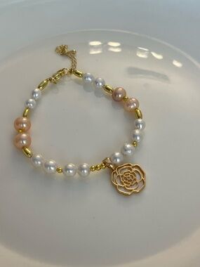 Gold Rose Charm Pearl Bracelet - White & Peach Freshwater Pearls